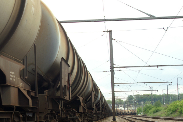 rail cables.jpg